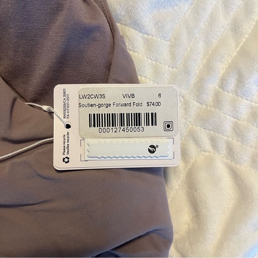 Lululemon Forward Fold Bra - Picture 5 of 6